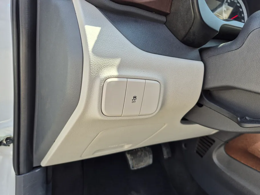 هيونداي Grand i10 فلييت 2024 