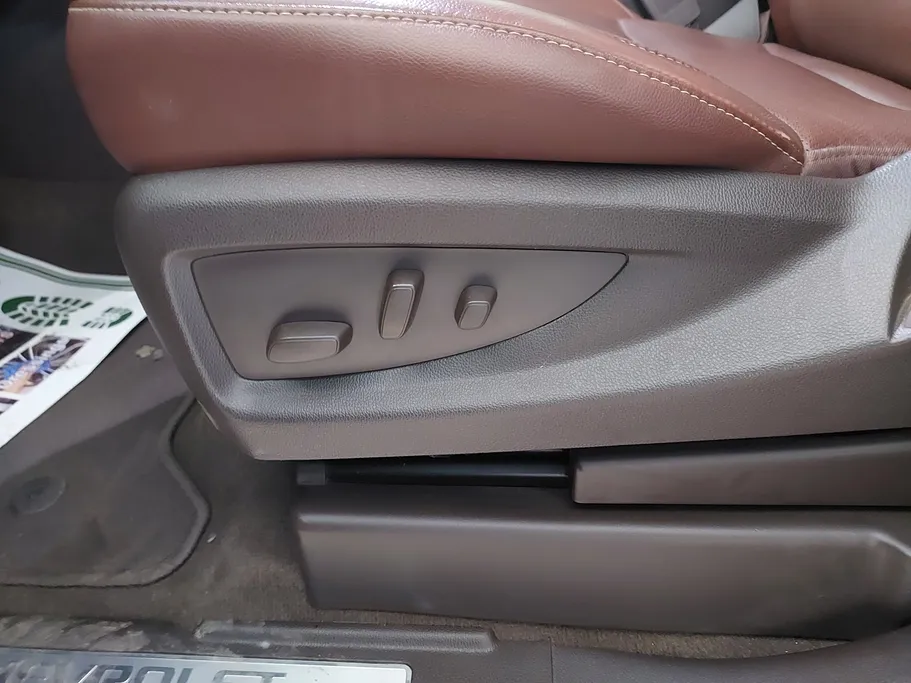 2018 Chevrolet Suburban Premier 