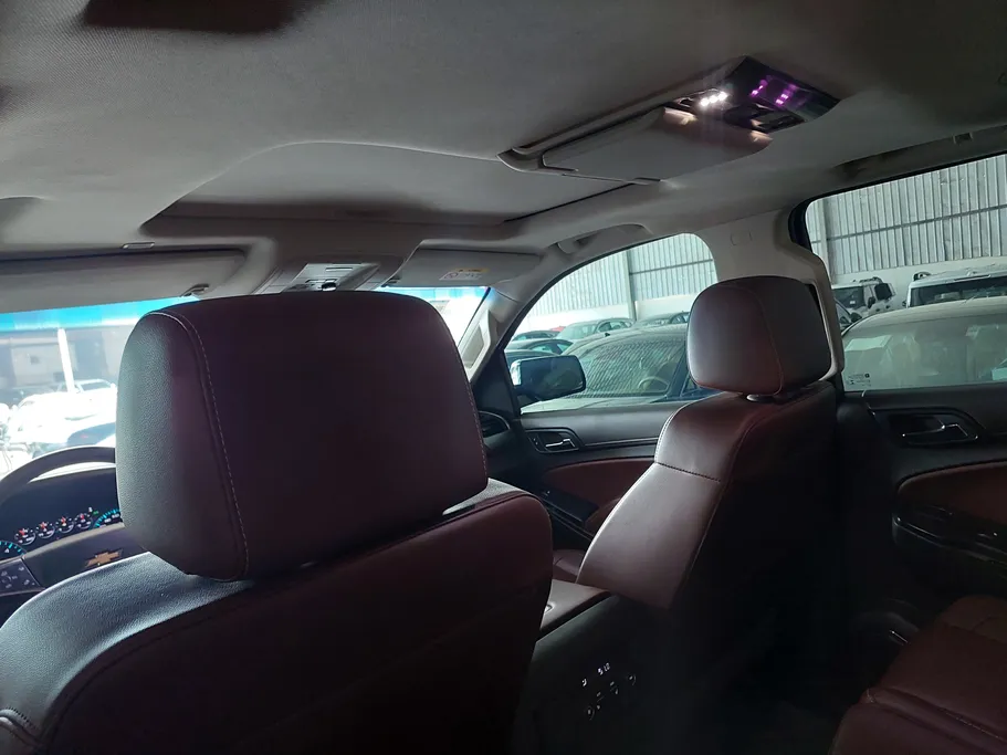2018 Chevrolet Suburban Premier 