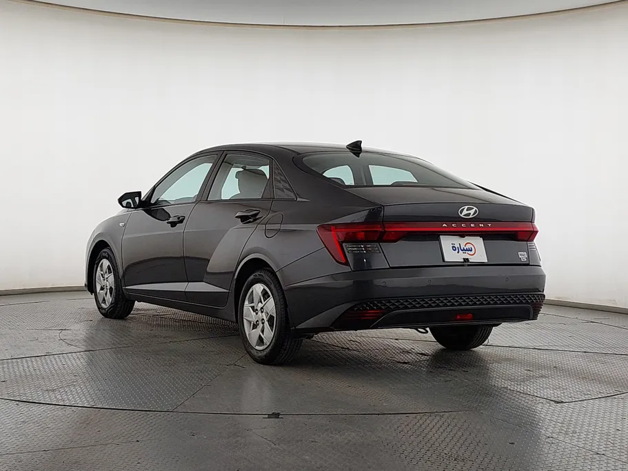 2024 Hyundai Accent Fleet 