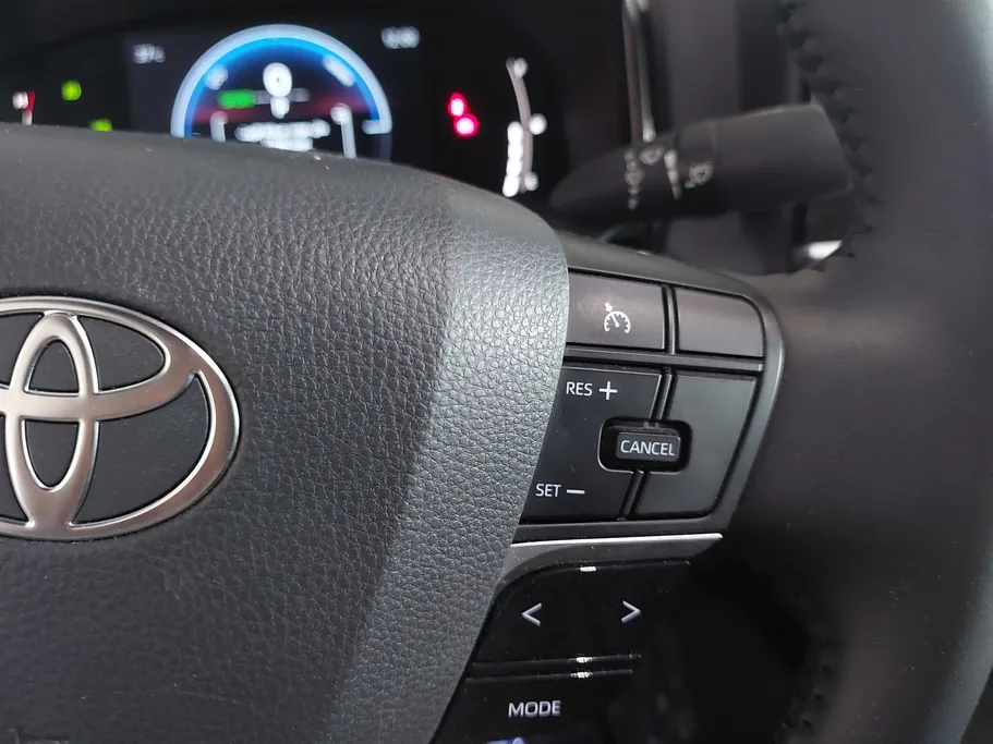 2026 Toyota Camry  E Plus HEV 