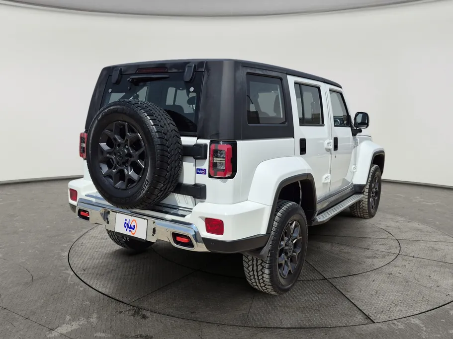 بايك BJ40L Premium 2022 