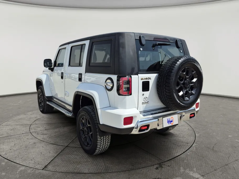 بايك BJ40L Premium 2022 
