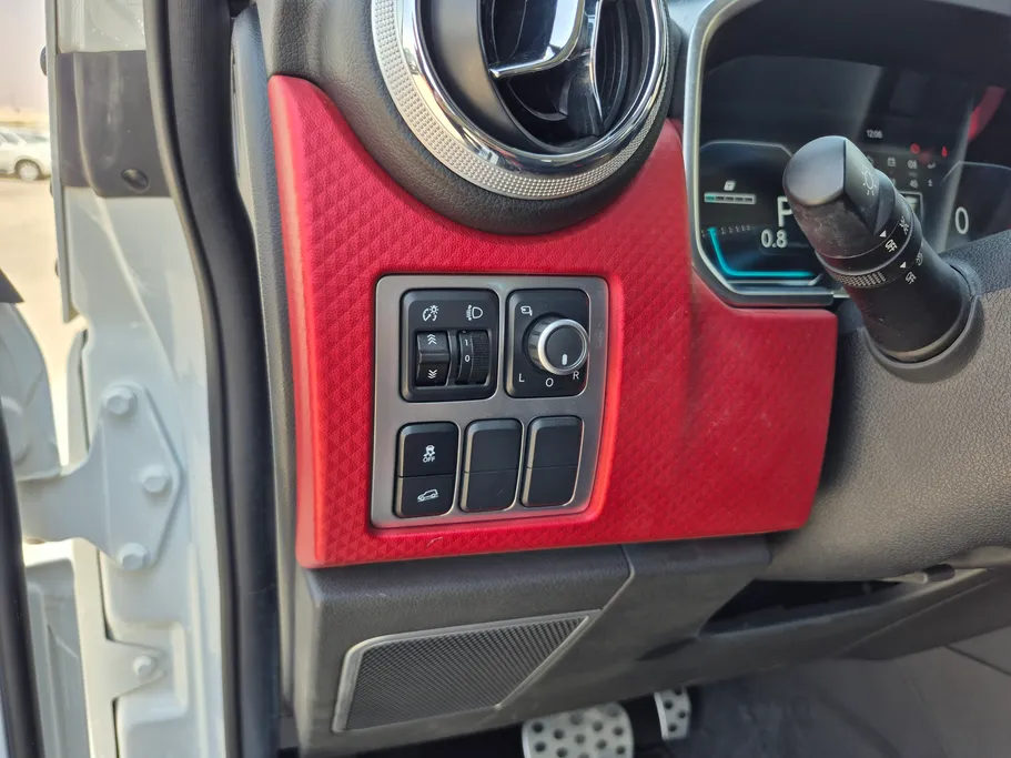بايك BJ40L Premium 2022 