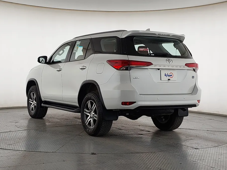 2024 Toyota Fortuner GX2 