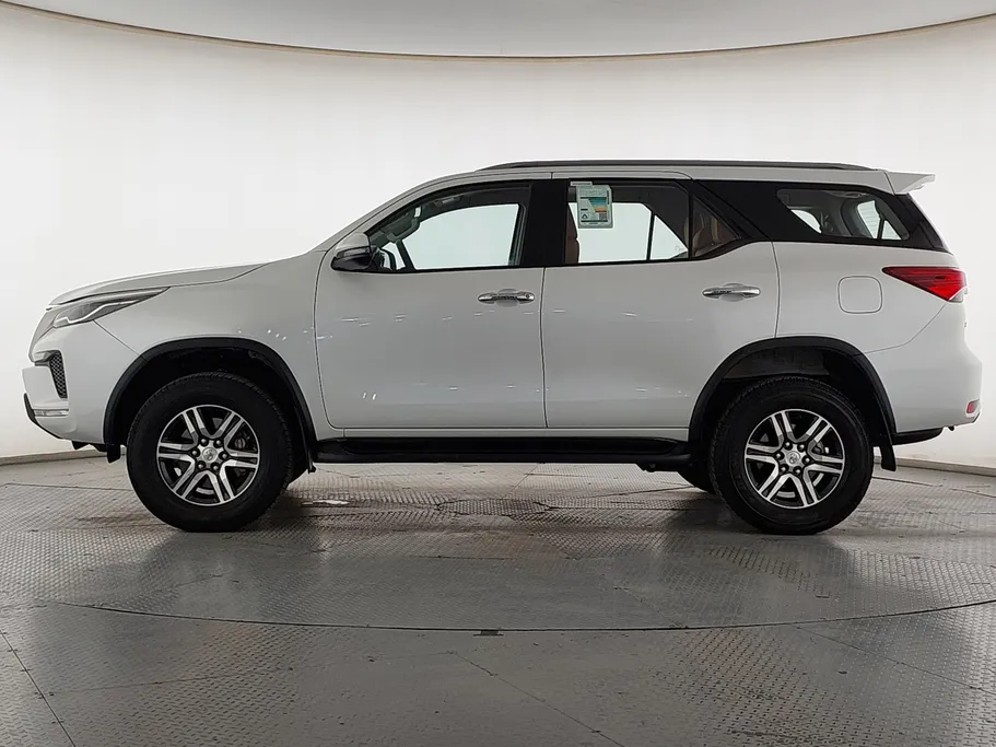 2024 Toyota Fortuner GX2 