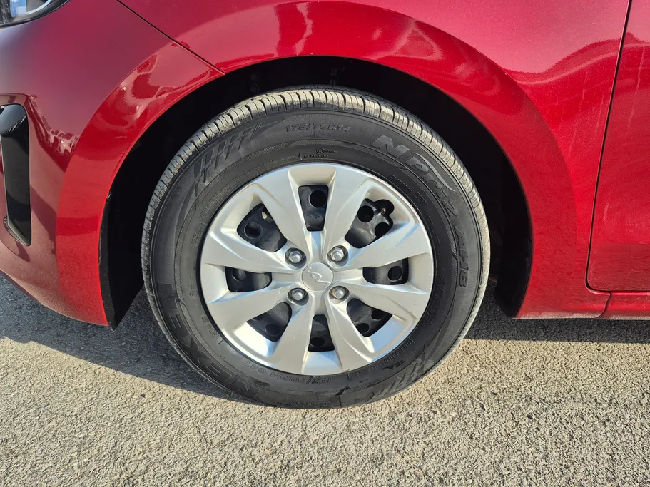 2024 Kia Pegas LX 