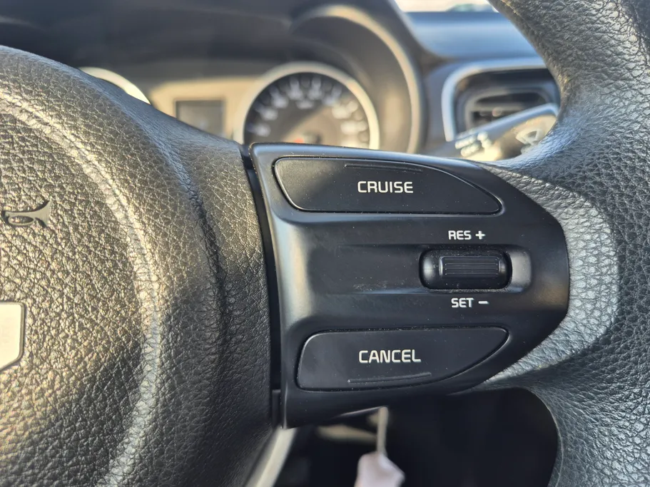 2024 Kia Pegas LX 
