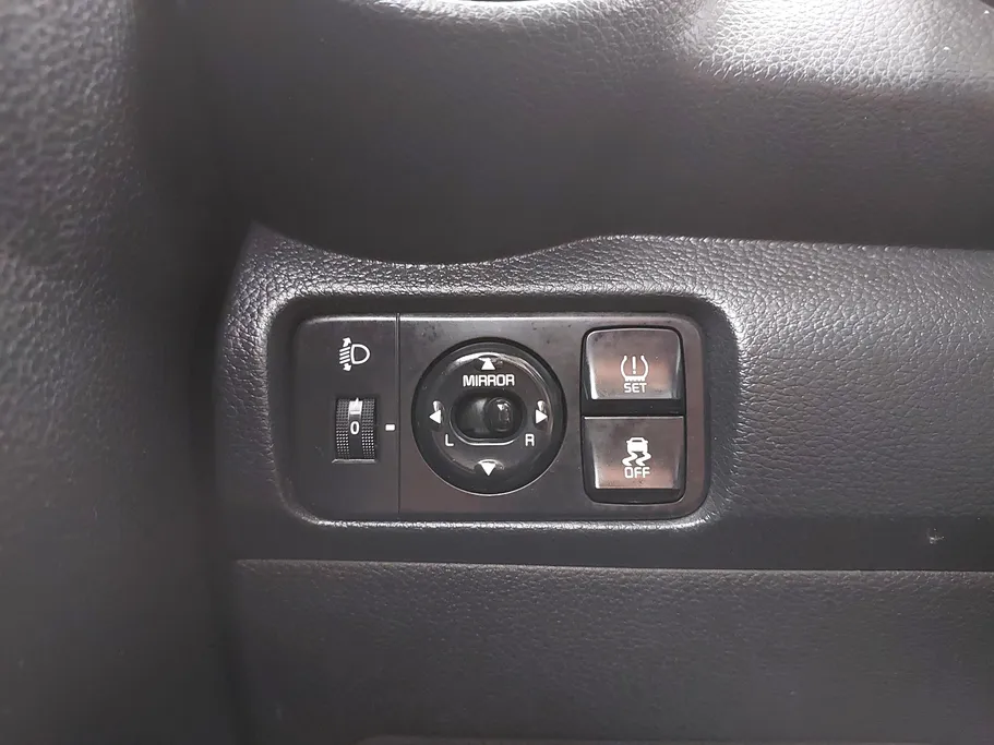 2025 Kia Pegas GLS 