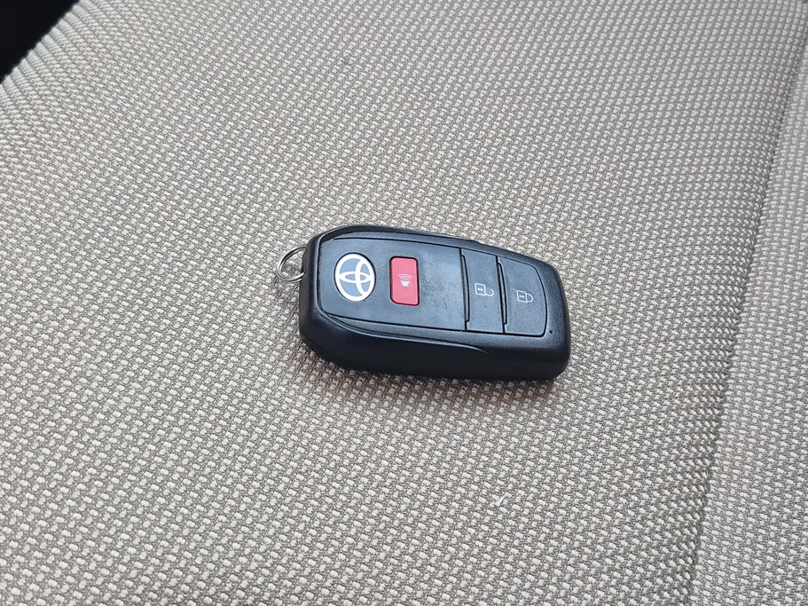 2024 Toyota Prado TXL 