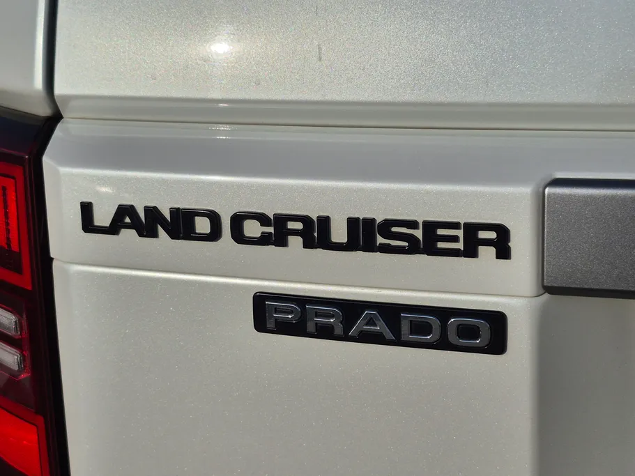 2024 Toyota Prado TXL 