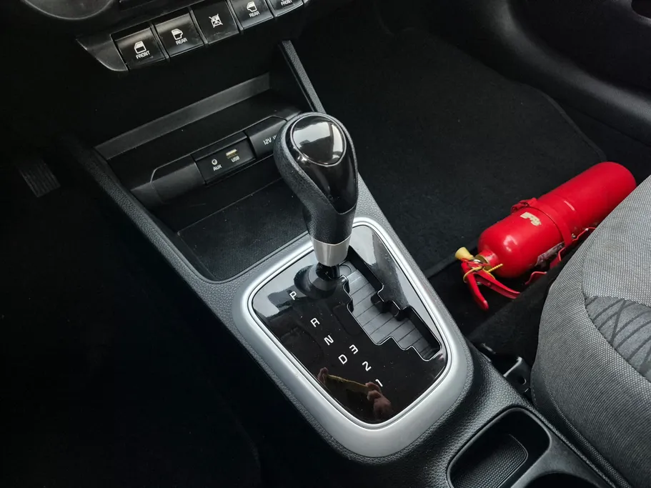 2024 Kia Pegas LX 