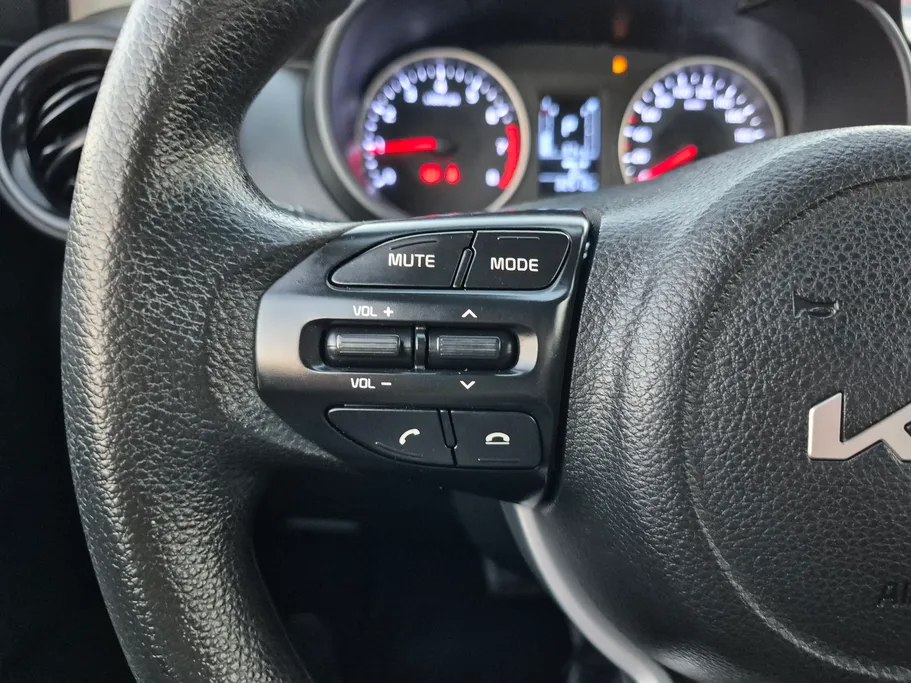 2024 Kia Pegas LX 