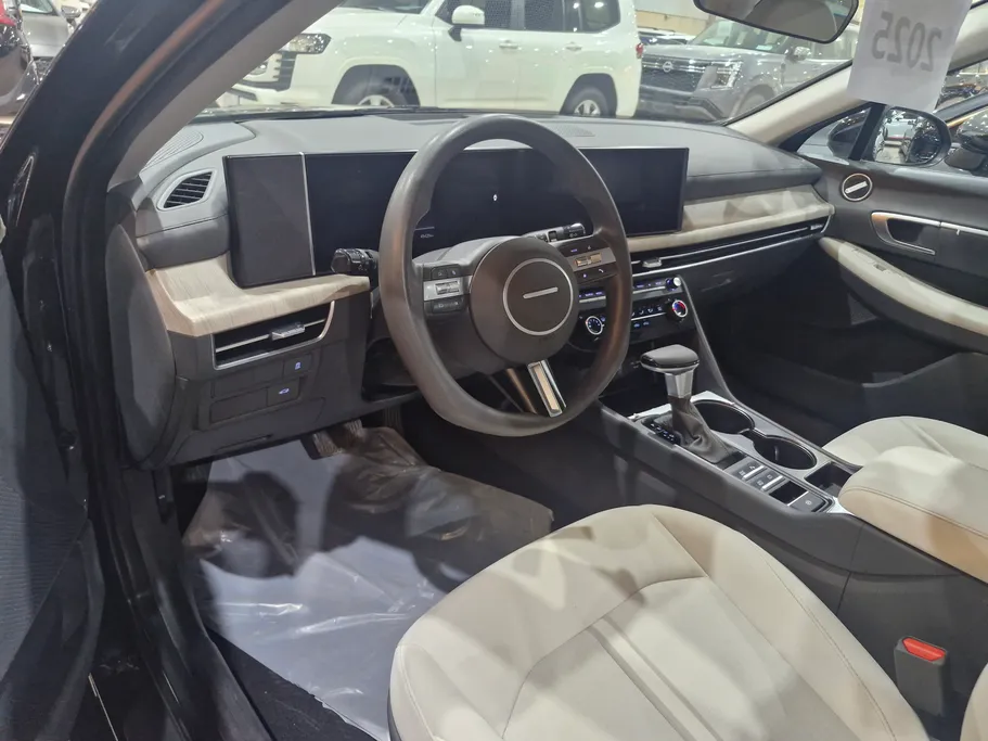 2025 Hyundai Sonata Fleet 