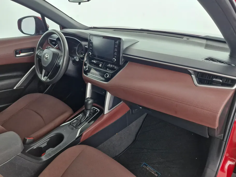 2021 Toyota Corolla Cross XLE 