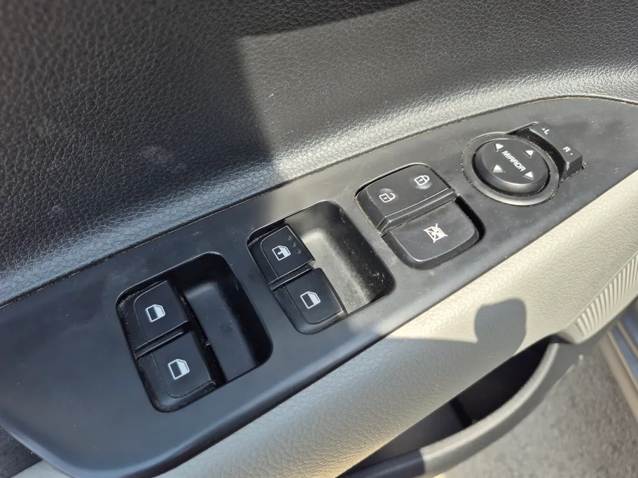 2022 Kia Rio GL 