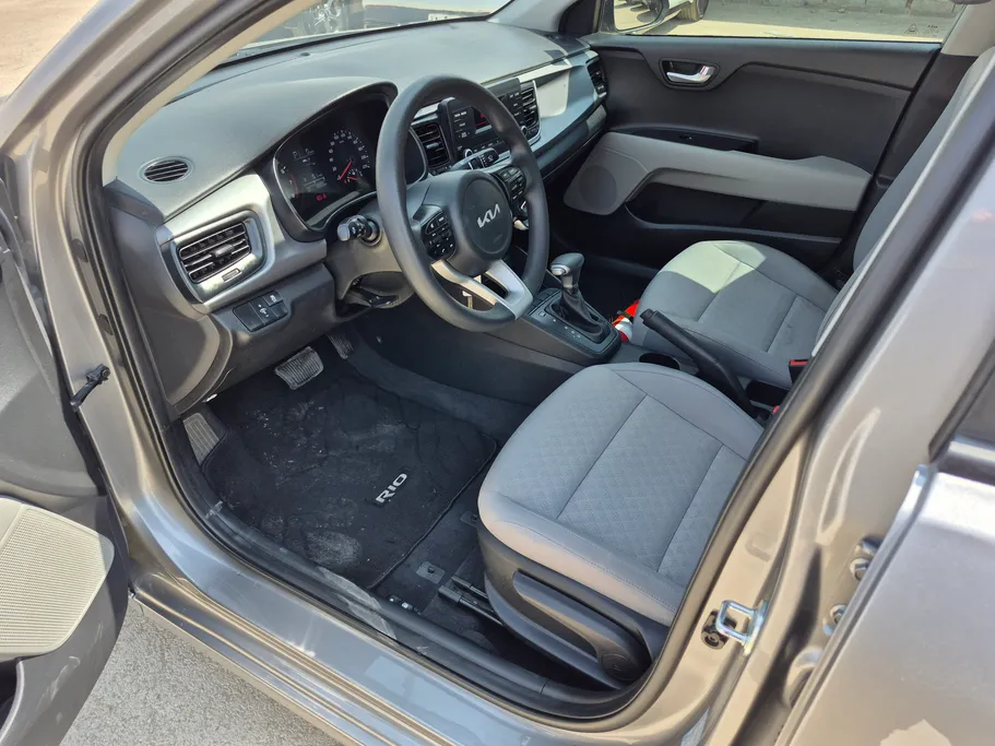 2022 Kia Rio GL 