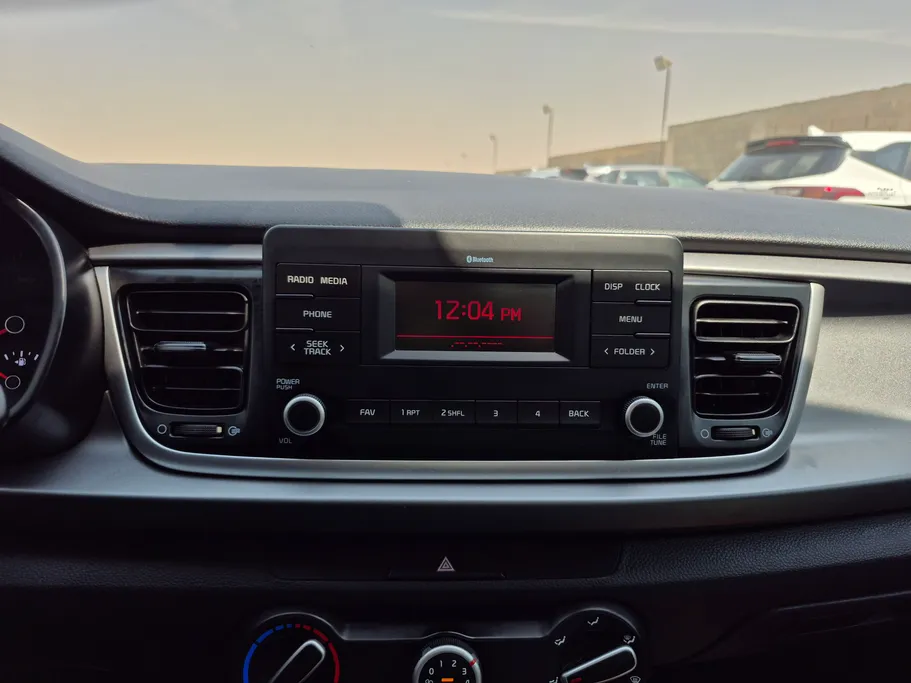 2022 Kia Rio GL 