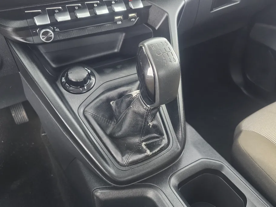 2023 Changan Hunter Omega 