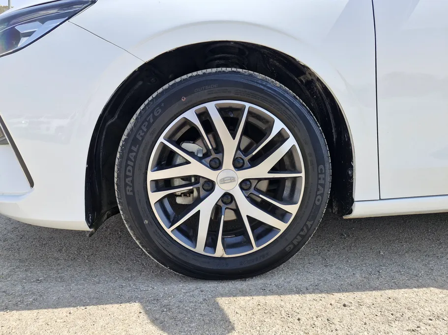 2025 Geely Emgrand GS 