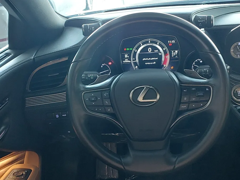 2024 Lexus LS 350 