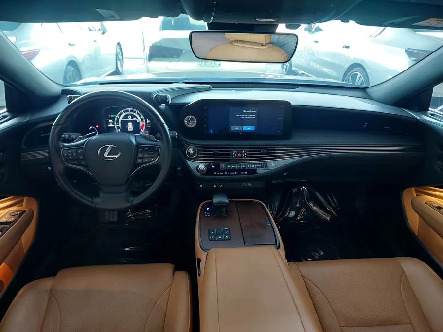 2024 Lexus LS 350 