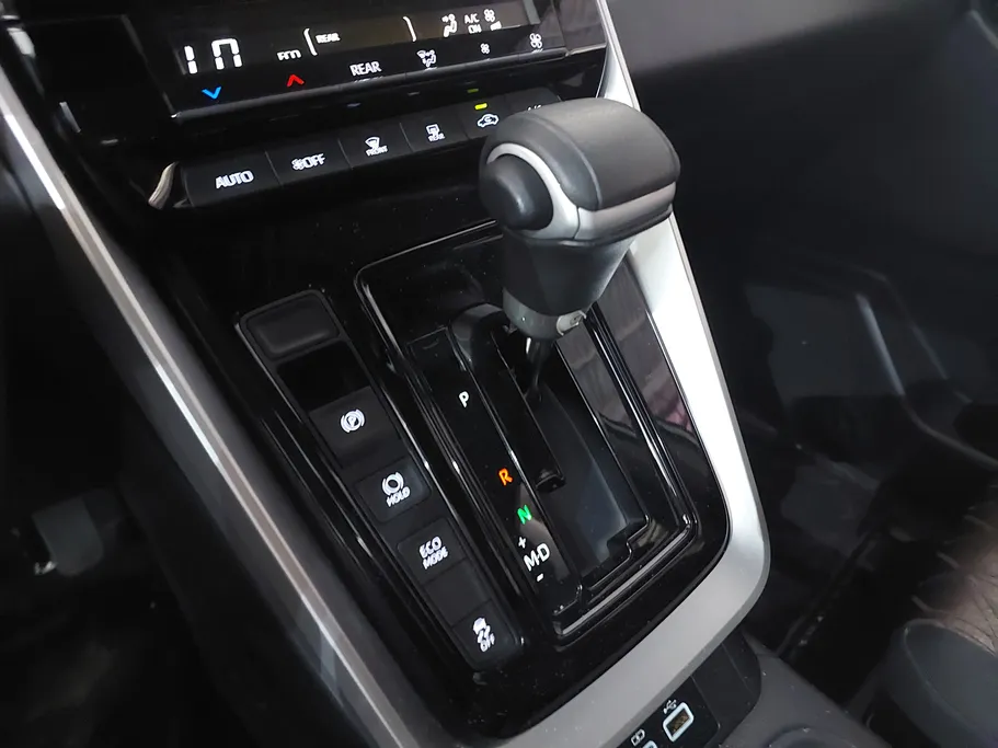 2025 Toyota Innova GL 