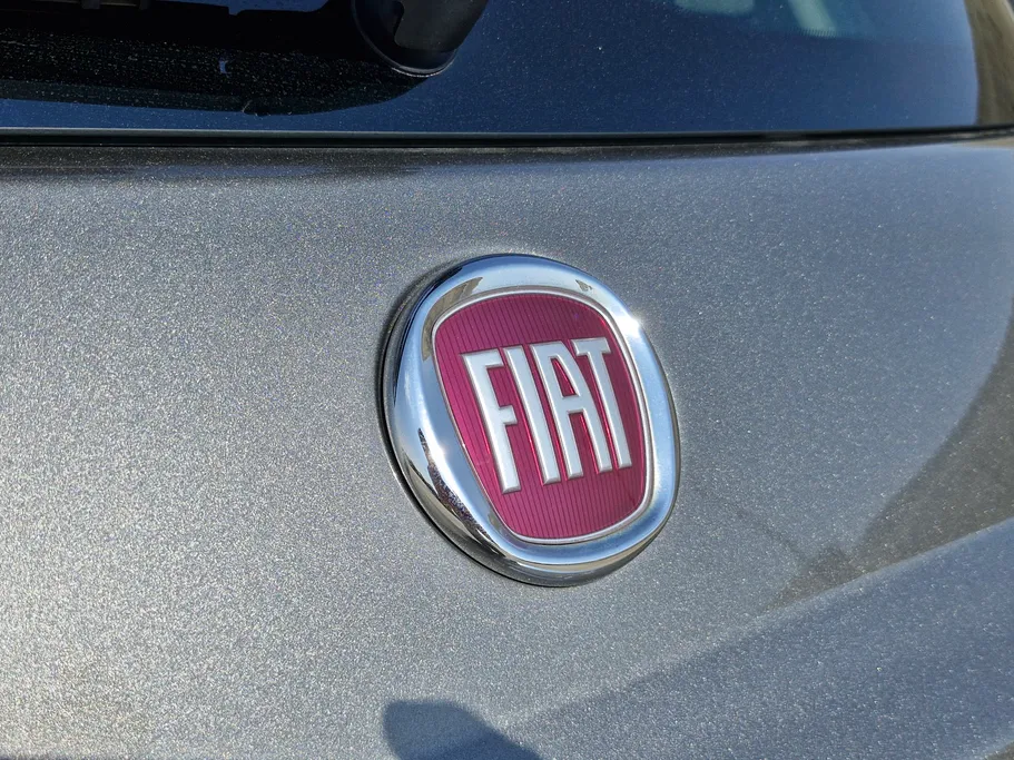 2024 Fiat 500 Hatchback 