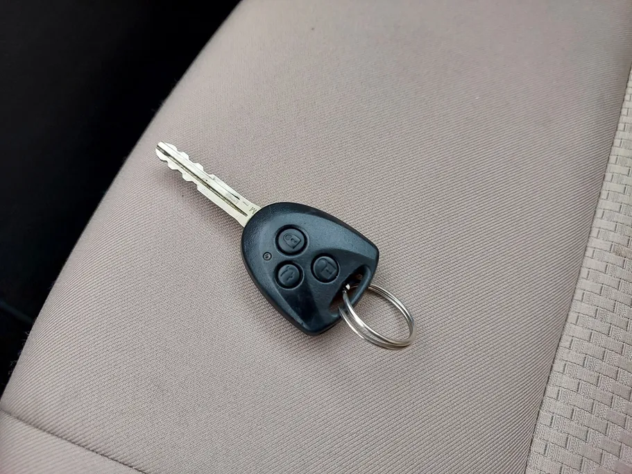 2024 Toyota Yaris  Y 