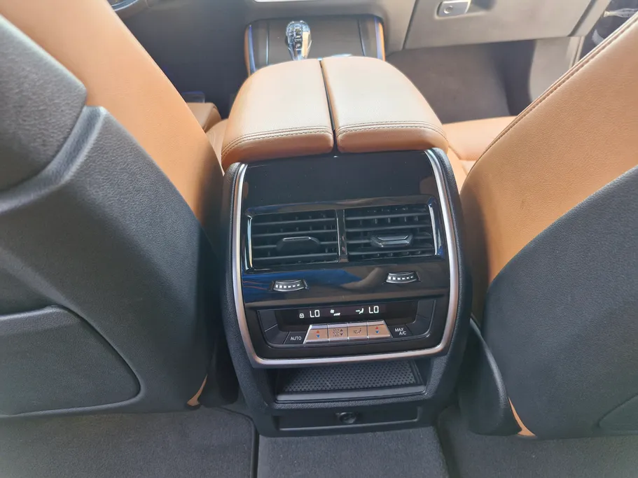 بي ام دبليو الفئة اكس 5 xDrive 40i 2023 