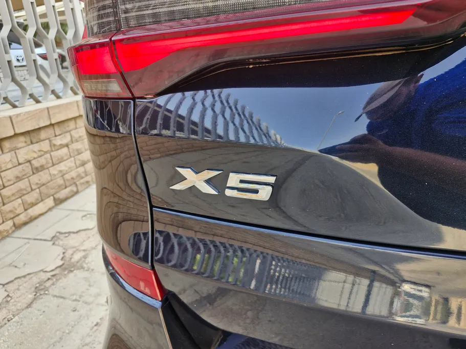 بي ام دبليو الفئة اكس 5 xDrive 40i 2023 
