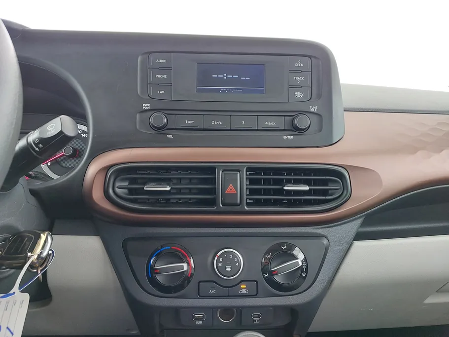 هيونداي Grand i10 فلييت 2025 