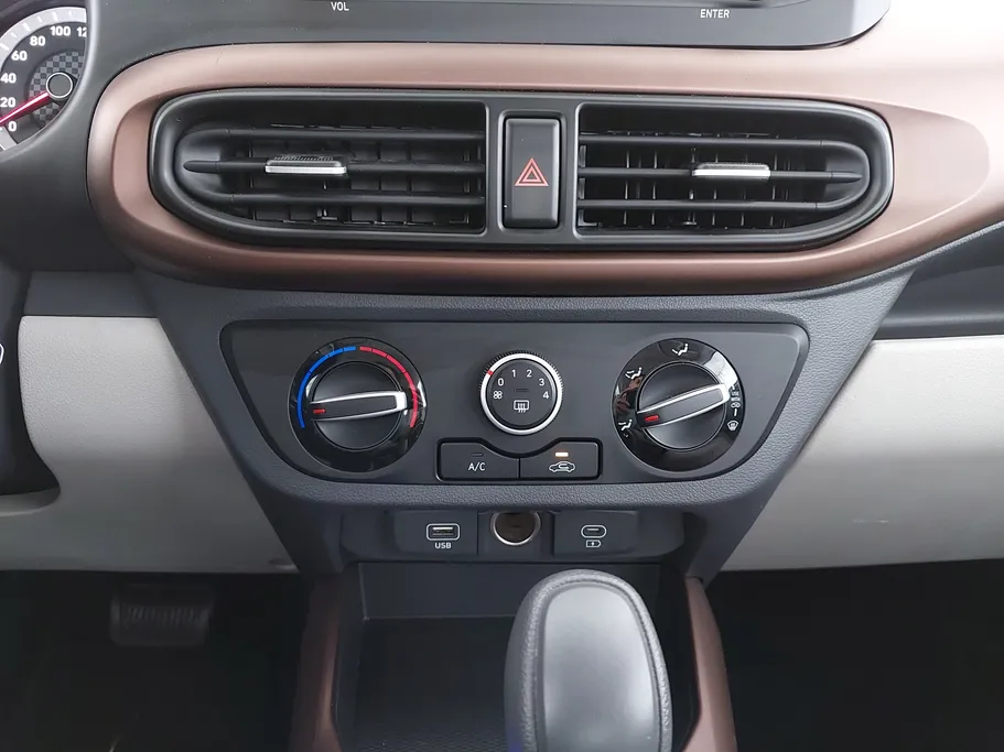 هيونداي Grand i10 فلييت 2025 