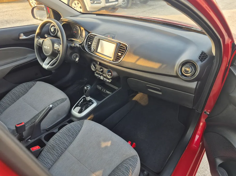 2024 Kia Pegas LX 