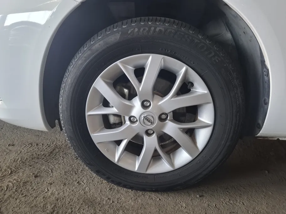 2024 Nissan Sunny SV Comfort 