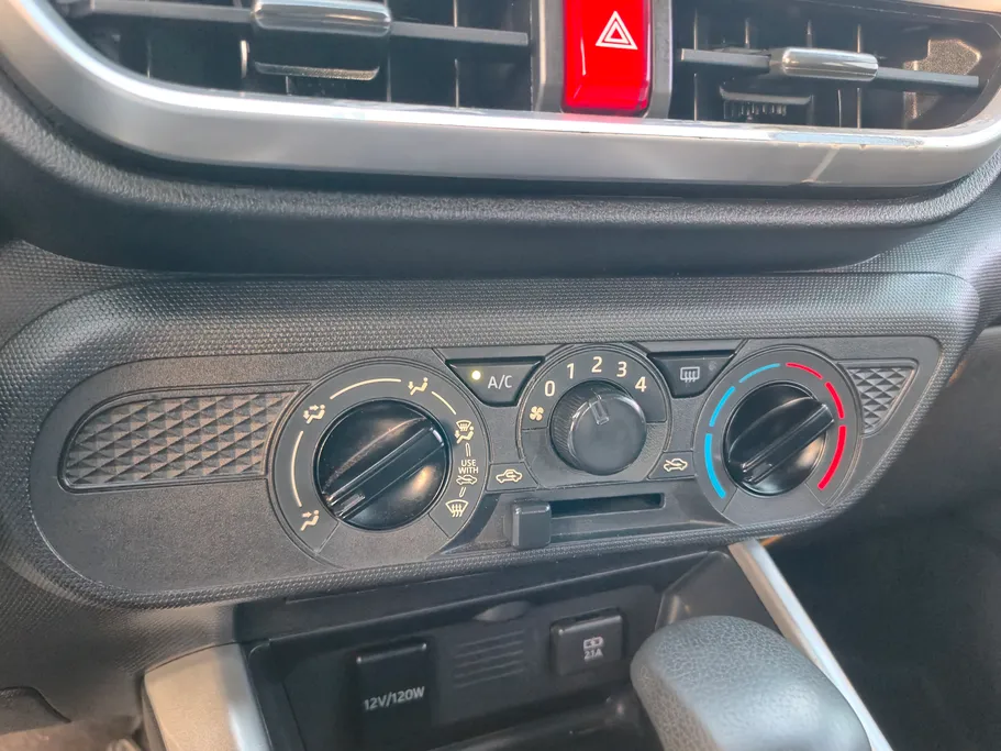 2023 Toyota Raize XLE 