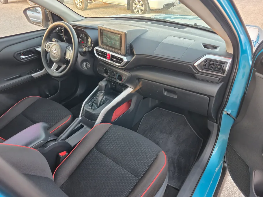 2023 Toyota Raize XLE 