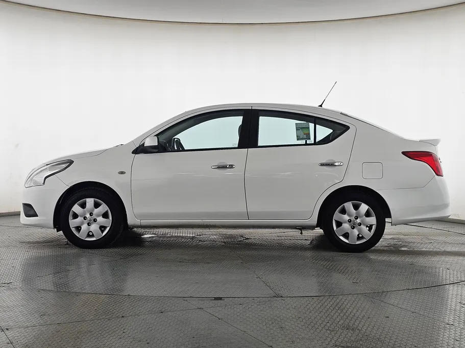 2022 Nissan Sunny Classic 