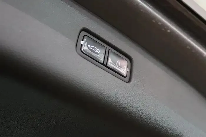 2026 Genesis GV80 Premium 