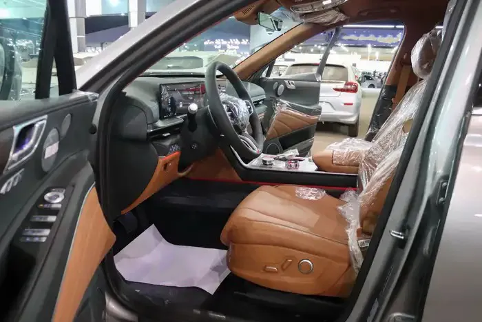 2026 Genesis GV80 Premium 