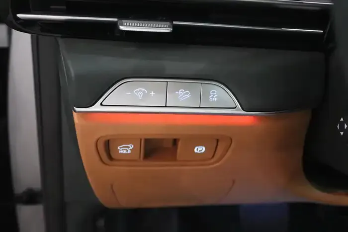 2026 Genesis GV80 Premium 