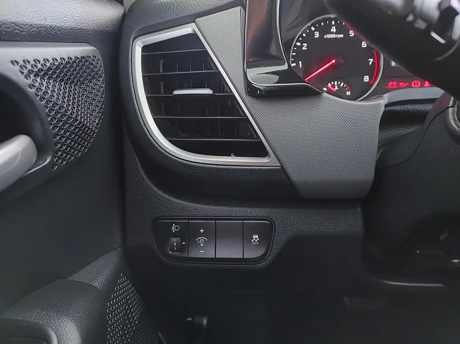 2023 Kia Seltos LX 