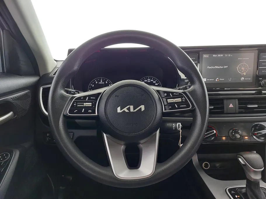 2023 Kia Seltos LX 
