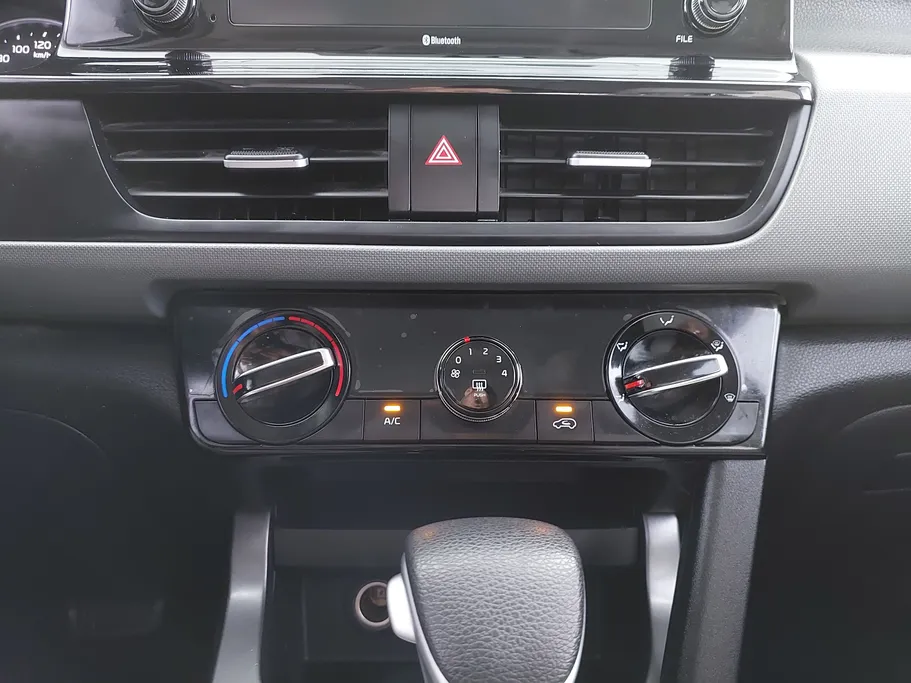 2023 Kia Seltos LX 