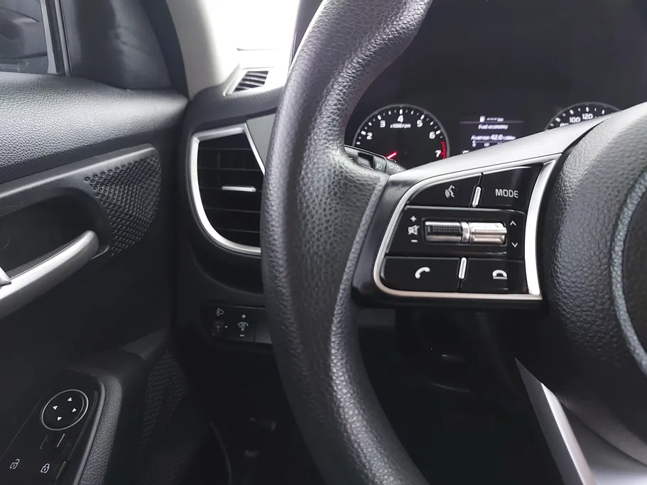 2023 Kia Seltos LX 