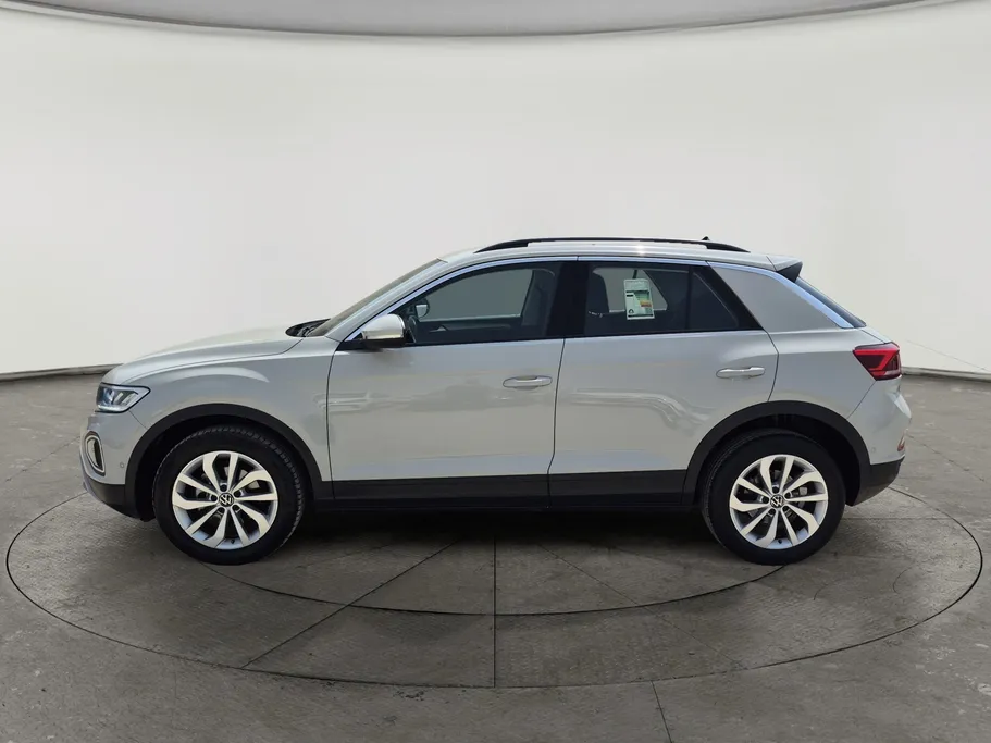 2024 Volkswagen T Roc Life 