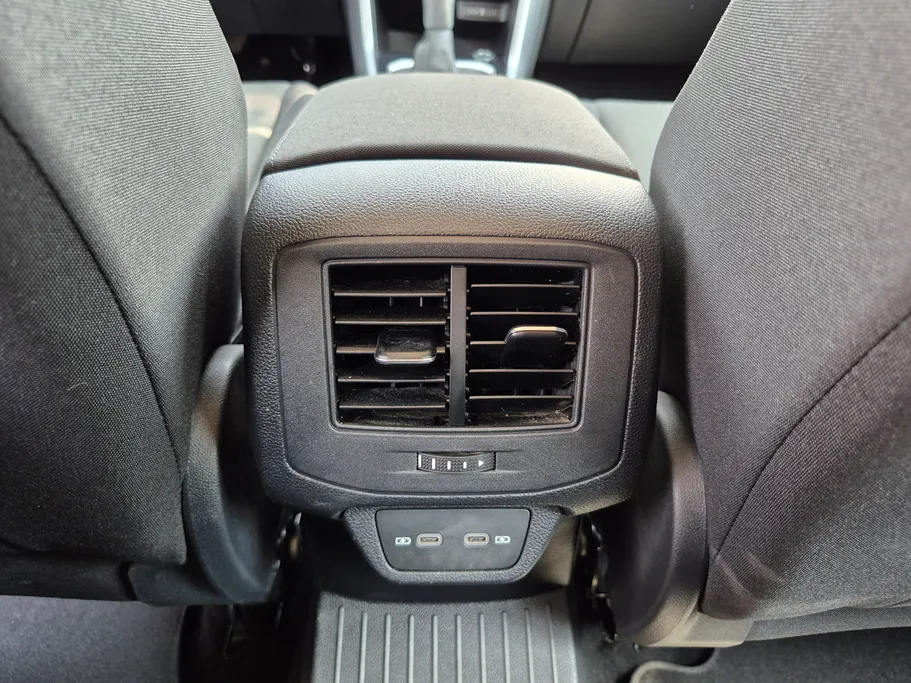 2024 Volkswagen T Roc Life 