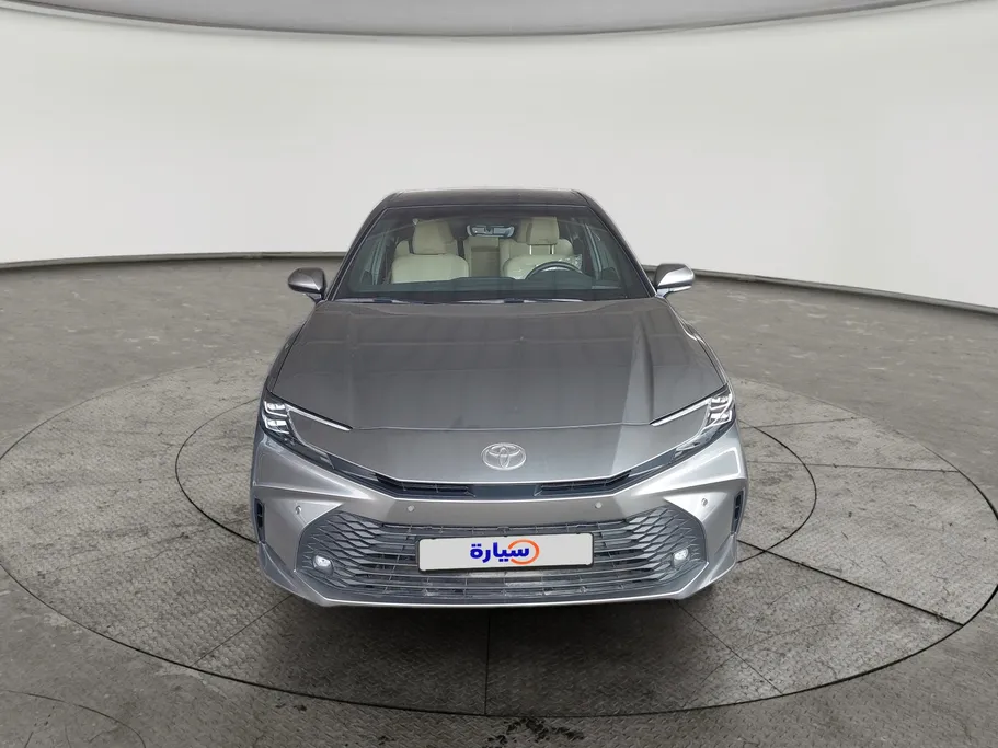 2025 Toyota Camry  LE HEV 