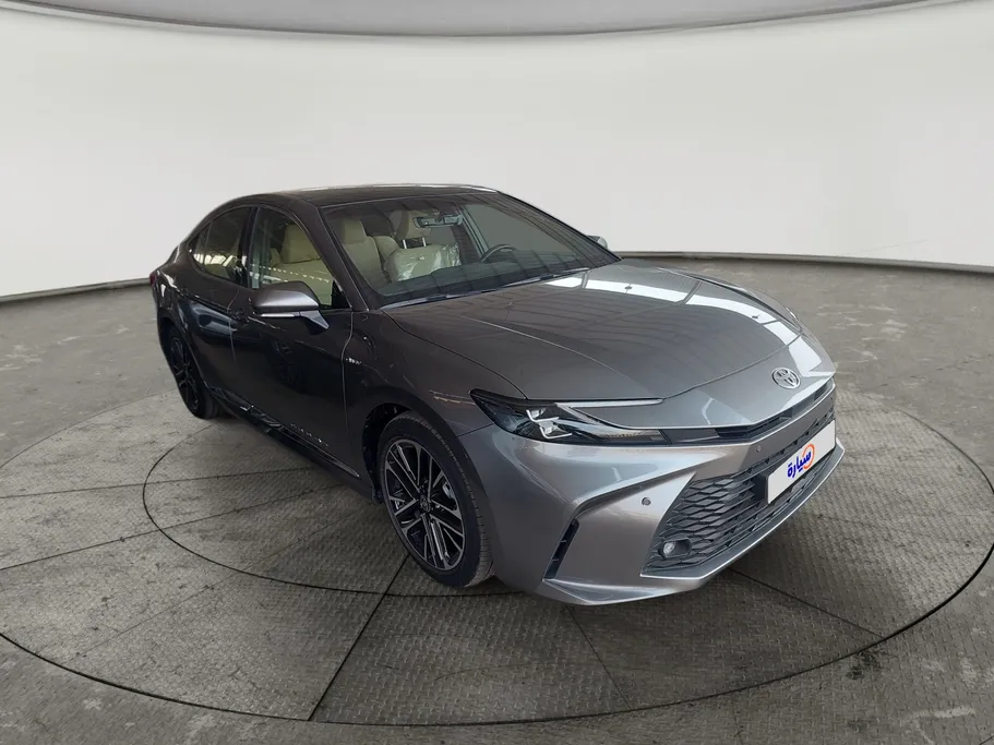 2025 Toyota Camry  LE HEV 