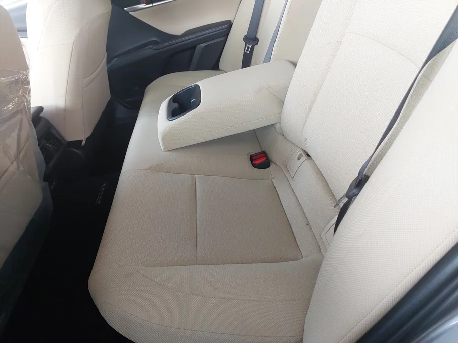 2025 Toyota Camry  LE HEV 
